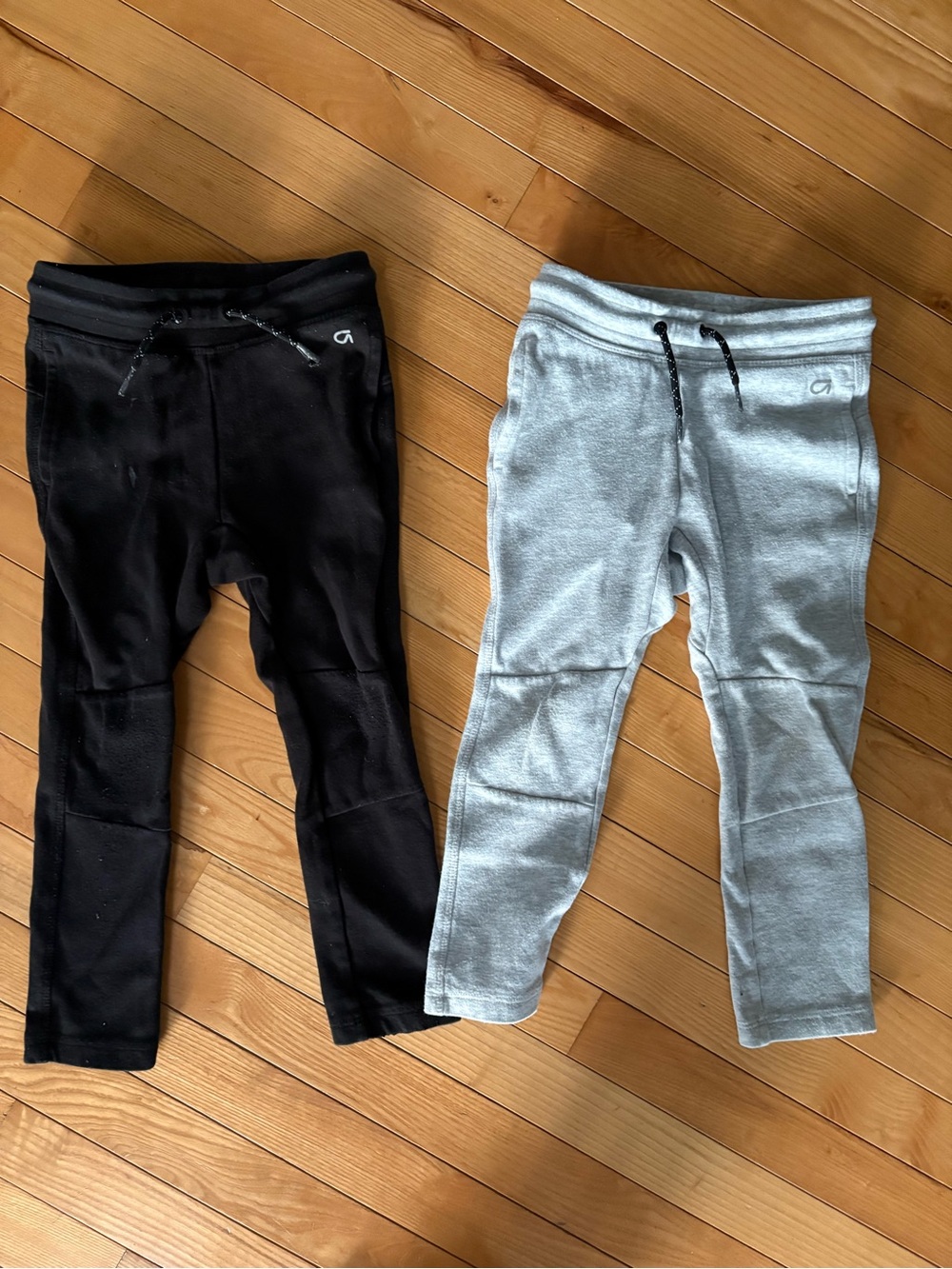 GAP Kids Sweatpant Pair — Black & Light Gray